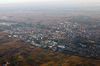 Landau von Norden in Landau in der Pfalz im Bundesland Rheinland-Pfalz, Deutschland