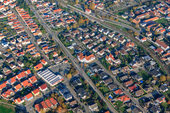 Pater-Bruno-Moos-Straße x Schillerstraße und Sepp-Herberger-Straße im Ortsteil Sondernheim in Germersheim im Bundesland Rheinland-Pfalz, Deutschland