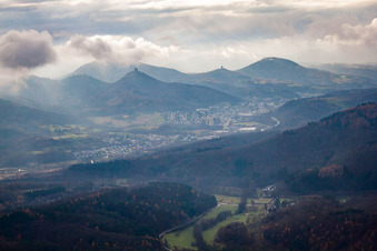 Ortsteil Queichhambach in Annweiler am Trifels im Bundesland Rheinland-Pfalz, Deutschland von oben
