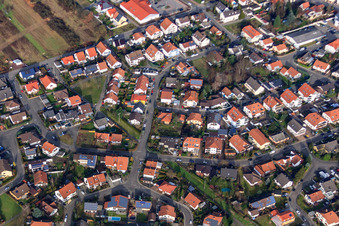 Luftbild von Auf d. Heide in Lingenfeld im Bundesland Rheinland-Pfalz, Deutschland