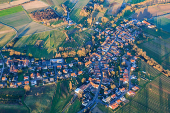 Dorfansicht aus Südwesten im Winter in Oberhausen im Bundesland Rheinland-Pfalz, Deutschland