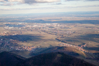 Luftaufnahme von Landau von Westen in Landau in der Pfalz im Bundesland Rheinland-Pfalz, Deutschland