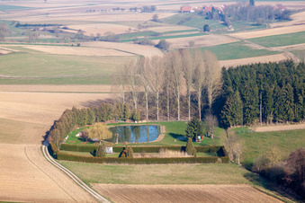 Siegen im Bundesland Bas-Rhin, Frankreich aus der Drohnenperspektive