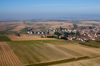 Seebach im Bundesland Bas-Rhin, Frankreich aus der Vogelperspektive