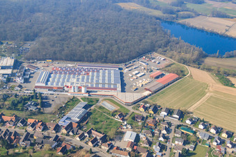 Luftbild von WeberHaus GmbH & Co. KG und World of Living im Ortsteil Linx in Rheinau im Bundesland Baden-Württemberg, Deutschland