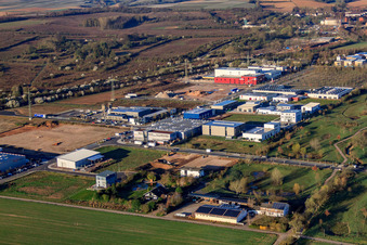 Gewerbegebiet Albert-Einstein-Straße im Ortsteil Queichheim in Landau in der Pfalz im Bundesland Rheinland-Pfalz, Deutschland