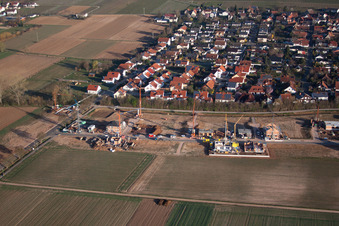 Luftbild von Neubaugebiet Am Steinsteg in Bornheim im Bundesland Rheinland-Pfalz, Deutschland