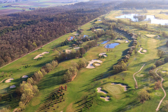 Golfanlage Landgut Dreihof - GOLF absolute am Morgen in Essingen im Bundesland Rheinland-Pfalz, Deutschland
