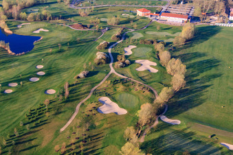 Luftbild von Golfanlage Landgut Dreihof - GOLF absolute am Morgen in Essingen im Bundesland Rheinland-Pfalz, Deutschland