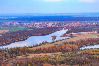 Baggersee Rohrköpfle in Linkenheim-Hochstetten im Bundesland Baden-Württemberg, Deutschland