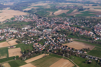 Drohnenaufname von Reimerswiller im Bundesland Bas-Rhin, Frankreich
