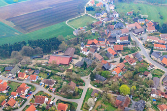 Hutweide im Ortsteil Herreth in Itzgrund im Bundesland Bayern, Deutschland
