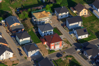 Neubaugebiet Ost (Im Holderbusch) in Minfeld im Bundesland Rheinland-Pfalz, Deutschland aus der Luft