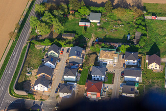 Neubaugebiet Ost (Im Holderbusch) in Minfeld im Bundesland Rheinland-Pfalz, Deutschland aus der Drohnenperspektive