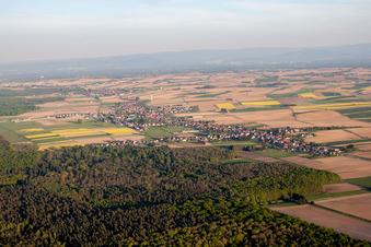 Schleithal von Nordwesten im Bundesland Bas-Rhin, Frankreich