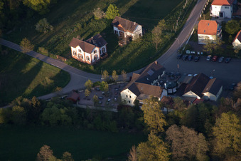 Schleithal im Bundesland Bas-Rhin, Frankreich von einer Drohne aus