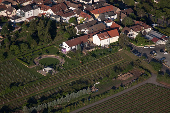 Netts Landhaus Loblocher Hof im Ortsteil Gimmeldingen in Neustadt an der Weinstraße im Bundesland Rheinland-Pfalz, Deutschland