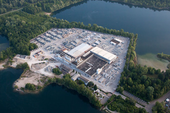 Luftbild von Lithonplus im Ortsteil Eggenstein in Eggenstein-Leopoldshafen im Bundesland Baden-Württemberg, Deutschland