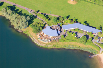 Restaurant Strandgut Höxter am Godelheimer See im Bundesland Nordrhein-Westfalen, Deutschland aus der Luft