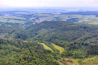 Wollenbachtal im Ortsteil Hausen in Schonungen im Bundesland Bayern, Deutschland