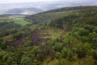 Luftaufnahme von Alter Basaltbruch Sodenberg im Ortsteil Morlesau in Hammelburg im Bundesland Bayern, Deutschland