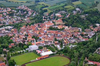 Luftbild von Sportplatz des Fußballclub Arnstein 1920 e.V im Bundesland Bayern, Deutschland
