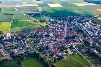 Luftbild von Ortsteil Theilheim in Waigolshausen im Bundesland Bayern, Deutschland
