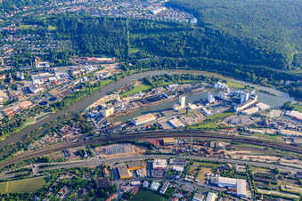 Neuer Hafen am Gewerbegebiet Südlich der Veitshöchheimer Straße mit Lotter Gebr. Kg im Ortsteil Dürrbachtal in Würzburg im Bundesland Bayern, Deutschland