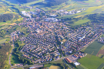 Stadtübersicht aus Norden in Hardheim im Bundesland Baden-Württemberg, Deutschland