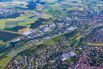 Industriegebiet an der B27 im Ortsteil Hainstadt in Buchen im Bundesland Baden-Württemberg, Deutschland