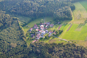 Luftbild von Ortsteil Oberdielbach in Waldbrunn im Bundesland Baden-Württemberg, Deutschland
