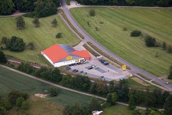 Netto im Ortsteil Spielberg in Karlsbad im Bundesland Baden-Württemberg, Deutschland