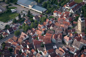 Marktplatz und Rathausgasse in Herrenberg im Bundesland Baden-Württemberg, Deutschland