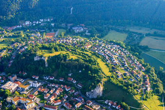 Auf Dem Rücken hinterm Klötzle Blei in Blaubeuren im Bundesland Baden-Württemberg, Deutschland