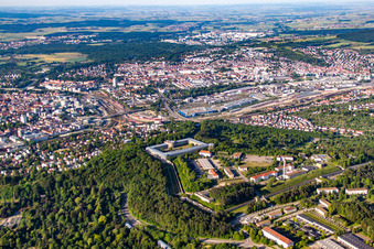 Wilhelmsburg von Nordosten im Ortsteil Mitte in Ulm im Bundesland Baden-Württemberg, Deutschland