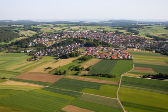 Feldstetten von Norden in Laichingen im Bundesland Baden-Württemberg, Deutschland