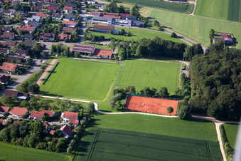 Sport- und Tennisanlage des SV Fedlstetten im Ortsteil Feldstetten in Laichingen im Bundesland Baden-Württemberg, Deutschland