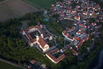 Luftaufnahme von Obermarchtal im Bundesland Baden-Württemberg, Deutschland