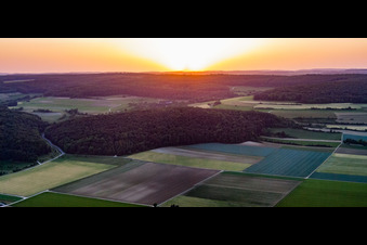 Schrägluftbild von Flugplatz Schlechtenfeld in Ehingen im Bundesland Baden-Württemberg, Deutschland