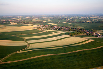 Drohnenaufname von Siegen im Bundesland Bas-Rhin, Frankreich