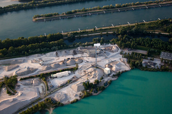 Luftbild von Gambsheim, Rheinschleuse Greffern im Bundesland Bas-Rhin, Frankreich