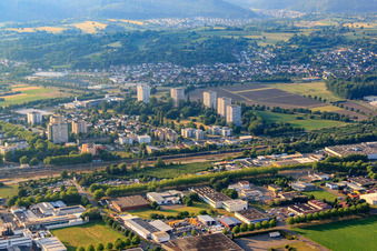 5 Hochhauswohnblocks an der Römerstr in Lahr im Bundesland Baden-Württemberg, Deutschland