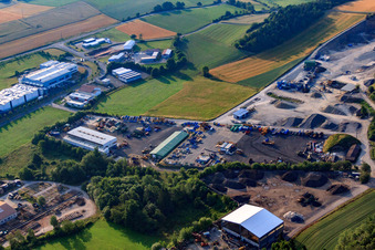 Gewerbegebiet Buchrasen III mit Enders Produktion GmbH in Oberleichtersbach im Bundesland Bayern, Deutschland