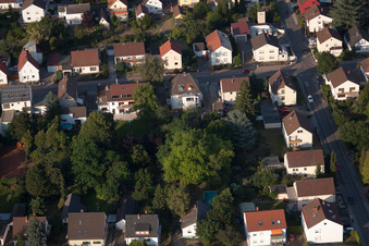 Ortsteil Dannstadt in Dannstadt-Schauernheim im Bundesland Rheinland-Pfalz, Deutschland vom Flugzeug aus