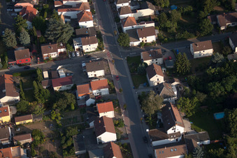 Ortsteil Dannstadt in Dannstadt-Schauernheim im Bundesland Rheinland-Pfalz, Deutschland aus der Luft