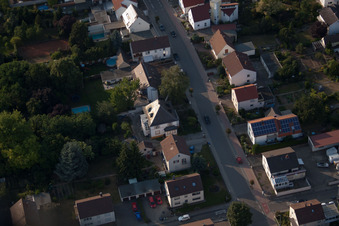 Drohnenaufname von Ortsteil Dannstadt in Dannstadt-Schauernheim im Bundesland Rheinland-Pfalz, Deutschland