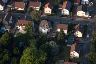 Ortsteil Dannstadt in Dannstadt-Schauernheim im Bundesland Rheinland-Pfalz, Deutschland von der Drohne aus gesehen