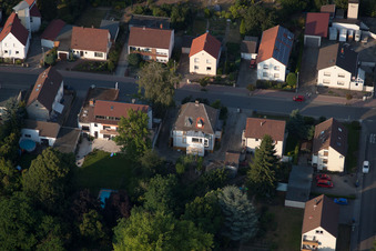 Luftbild von Ortsteil Dannstadt in Dannstadt-Schauernheim im Bundesland Rheinland-Pfalz, Deutschland