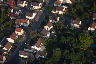 Drohnenaufname von Ortsteil Dannstadt in Dannstadt-Schauernheim im Bundesland Rheinland-Pfalz, Deutschland