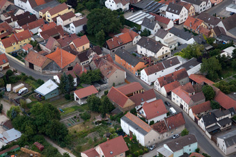 Luftaufnahme von Ortsteil Bobenheim in Bobenheim-Roxheim im Bundesland Rheinland-Pfalz, Deutschland